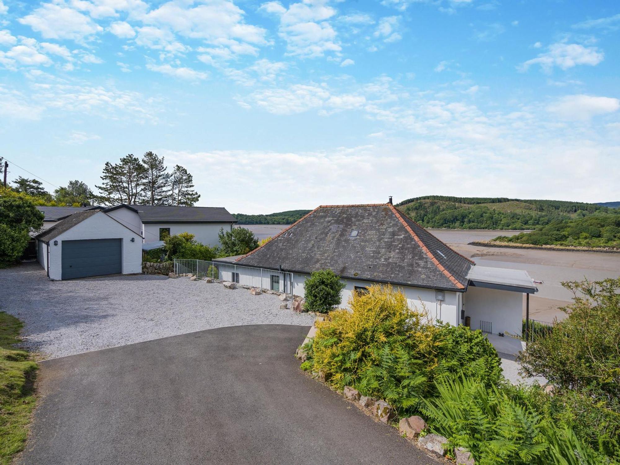 Berkeley Villa Kippford Exterior photo